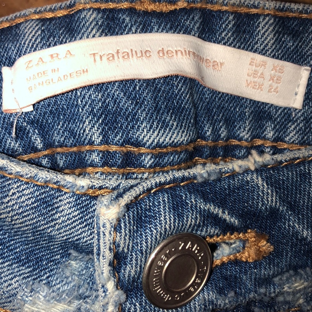 Zara Destroyed Denim Skirt - Picture 3 of 3